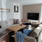 Villa Stor I Lendemarke *